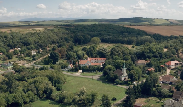 a világ közepén
